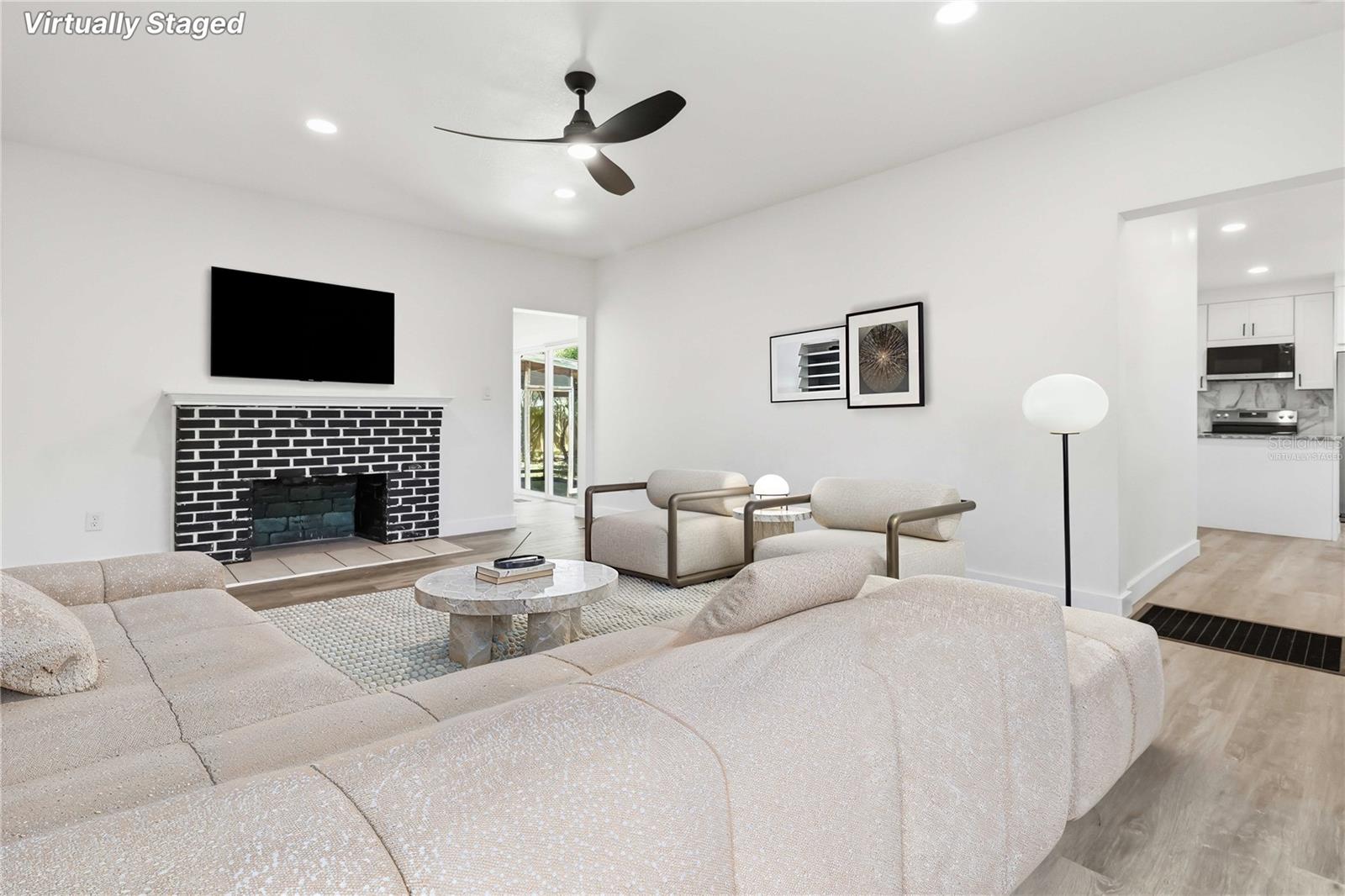 GARDNER & WEBBER KINGSTON - Residential