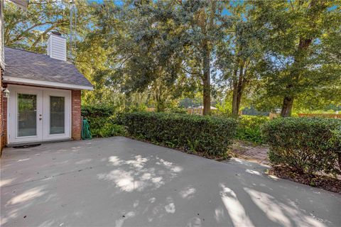 A home in FRUITLAND PARK