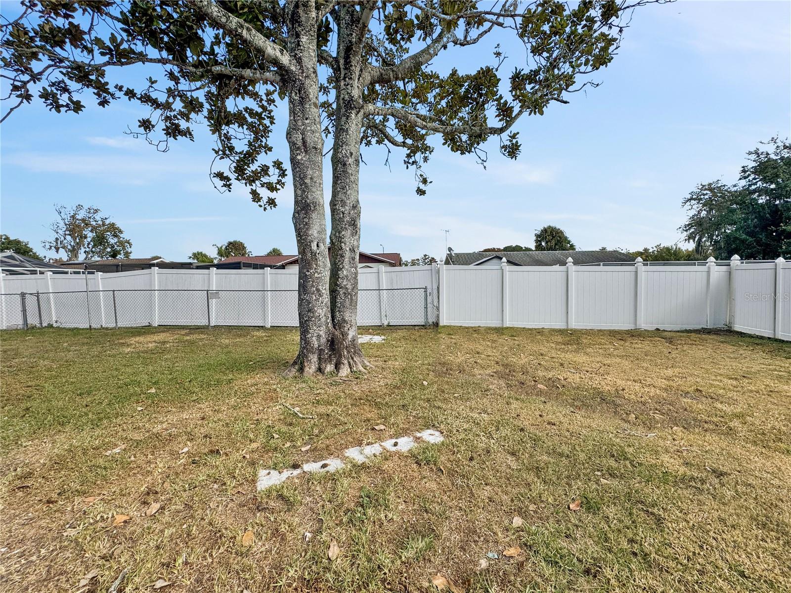 SHADOW RIDGE - Residential Lease