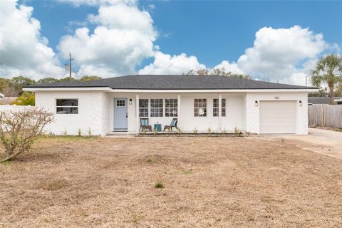 Photo of 880 Bay Vista Boulevard S, St Petersburg, FL 33705 (MLS # TB8481272)