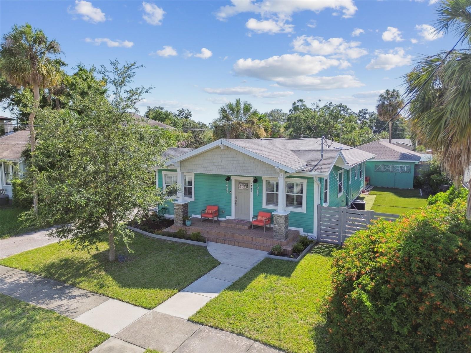 204 N TAMPANIA AVENUE