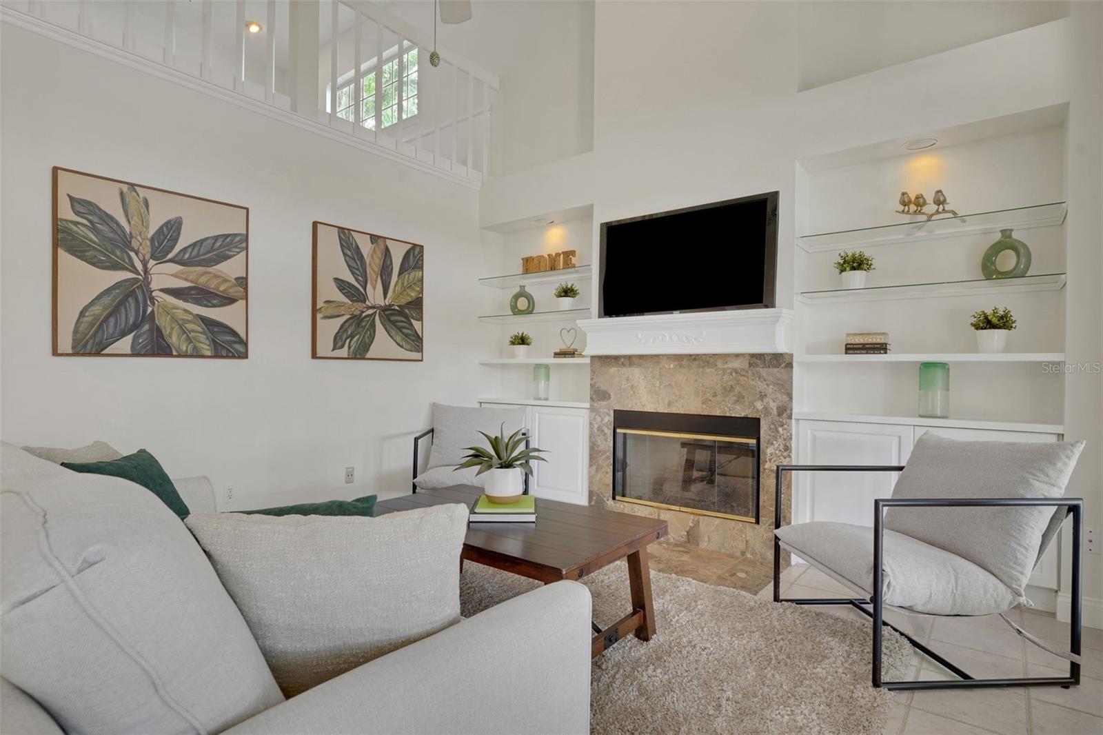 HEATHROW/BRAMPTON COVE - Residential