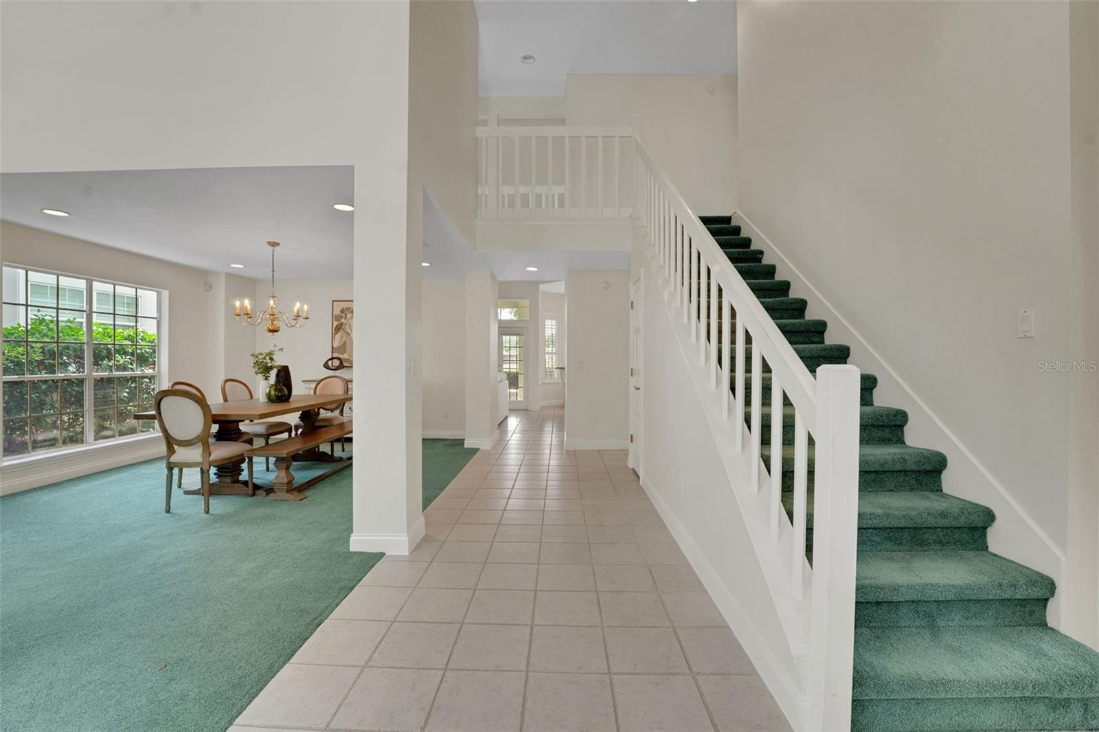 HEATHROW/BRAMPTON COVE - Residential