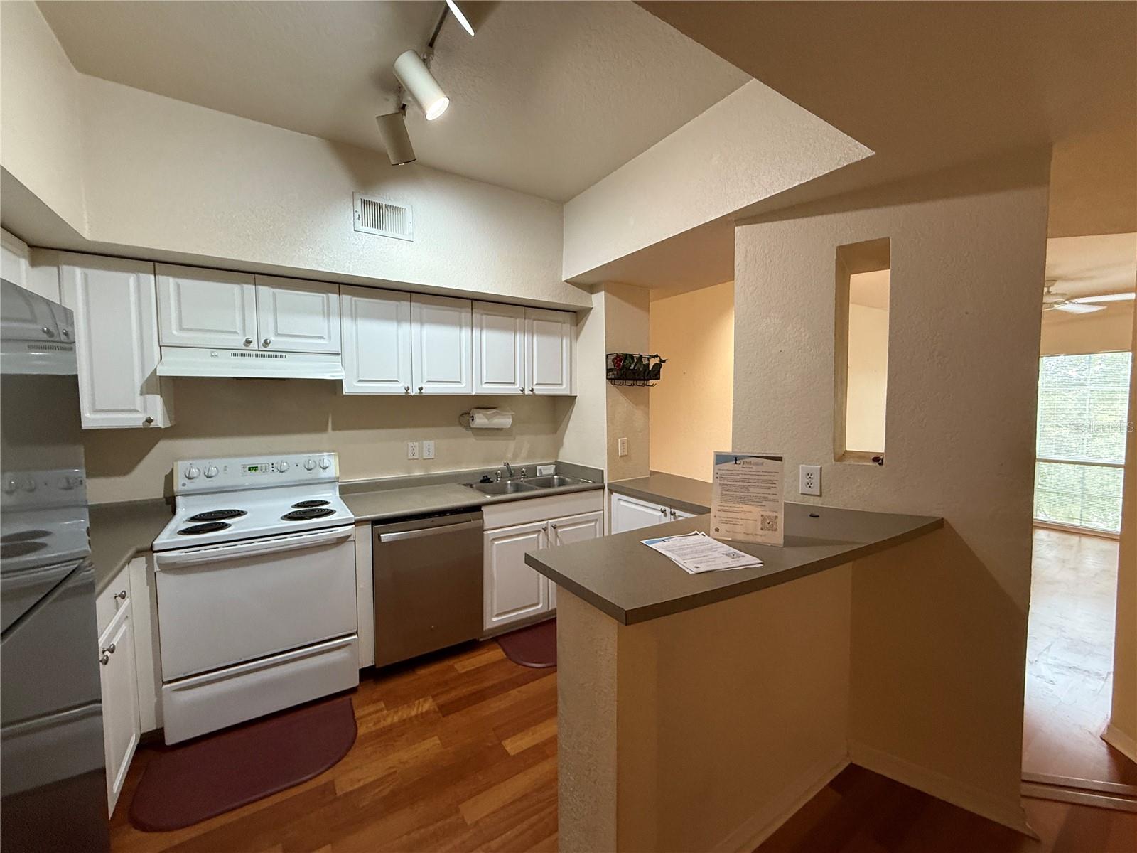 THE MADISON AT SOHO II CONDO - Residential Lease