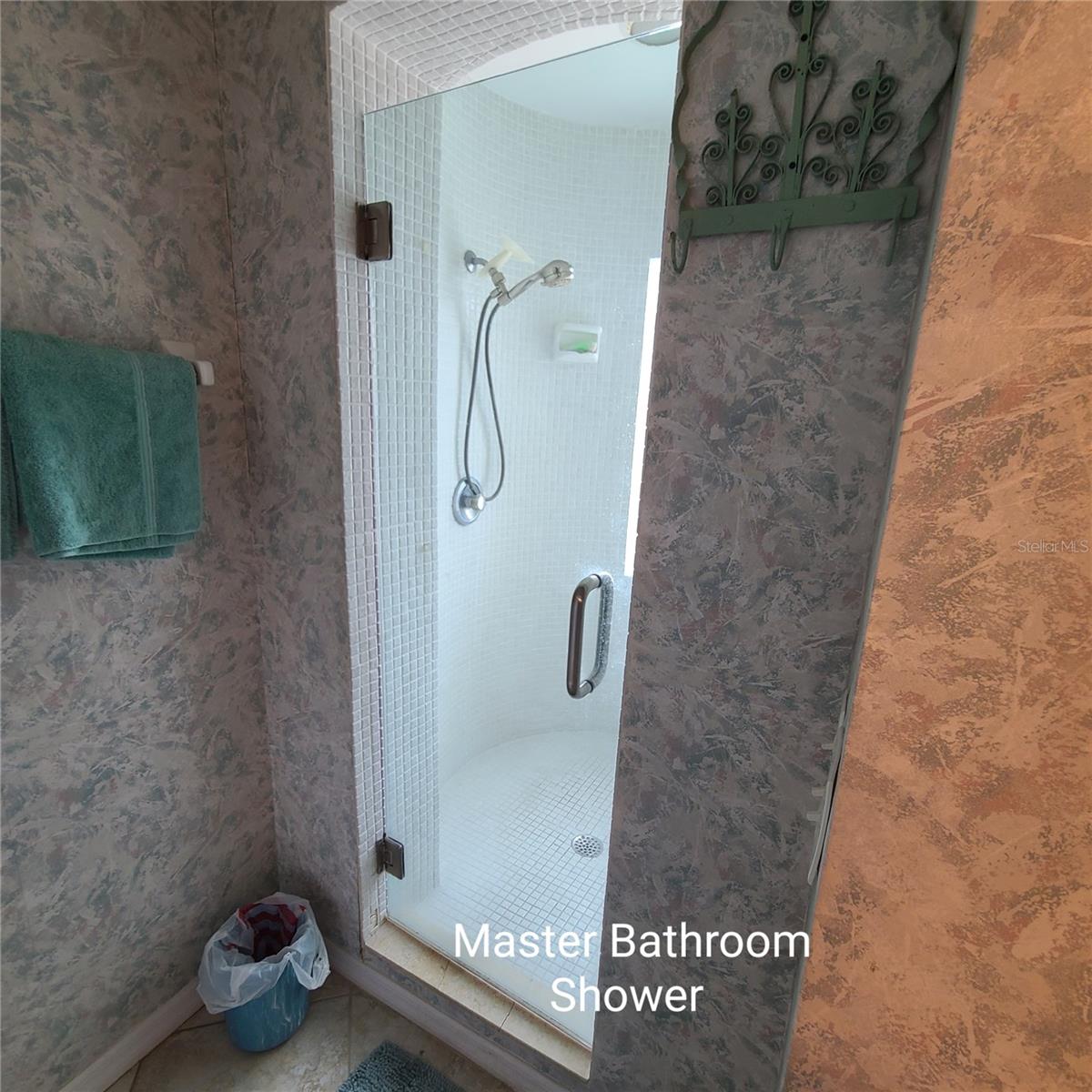 GARDENS THE CONDO - Residential