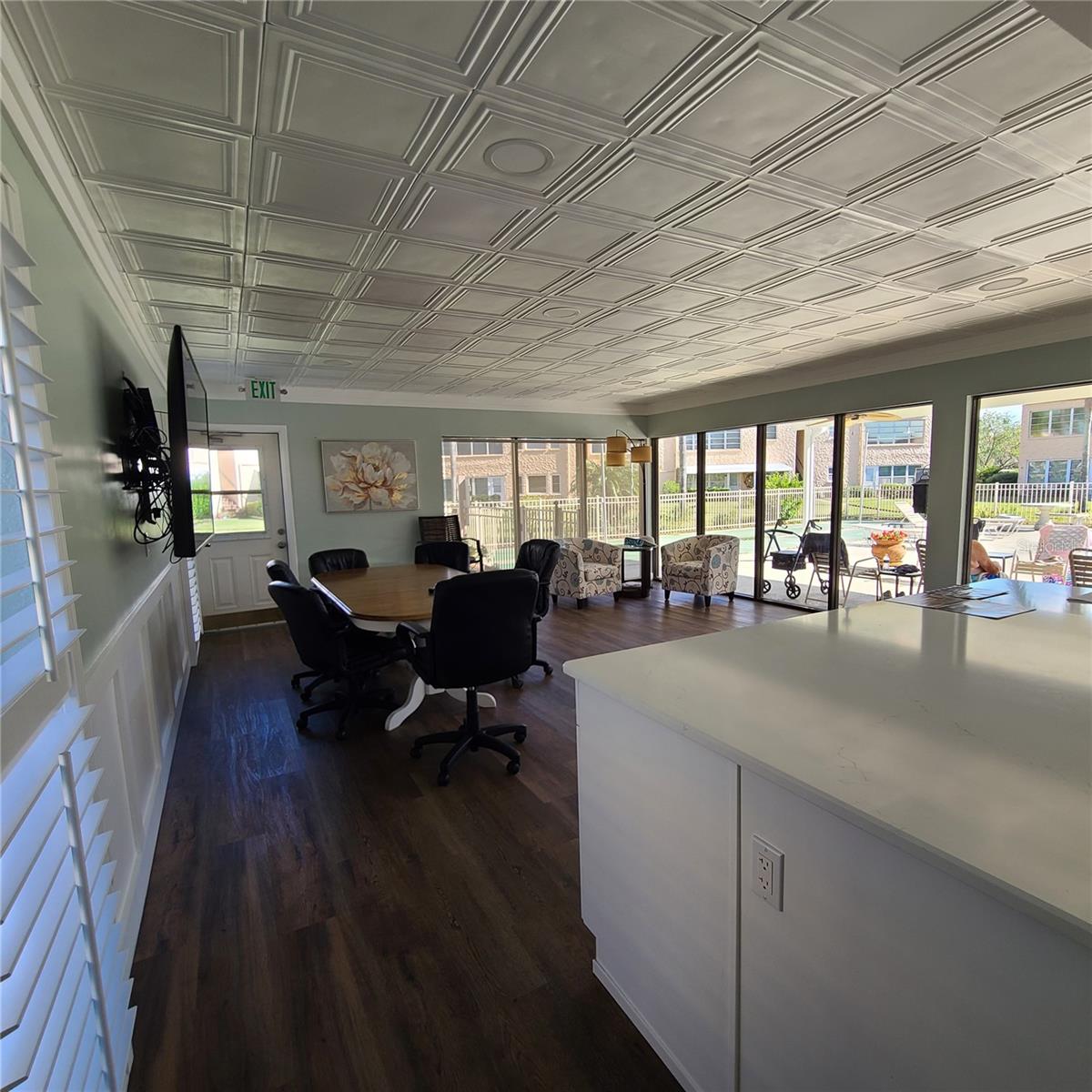 GARDENS THE CONDO - Residential