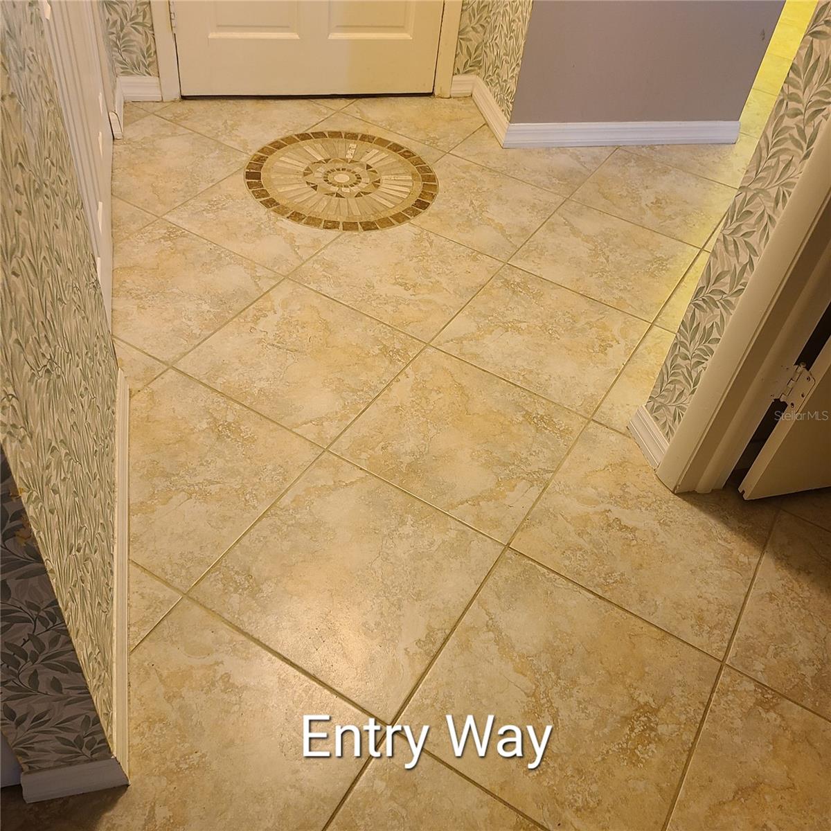 GARDENS THE CONDO - Residential