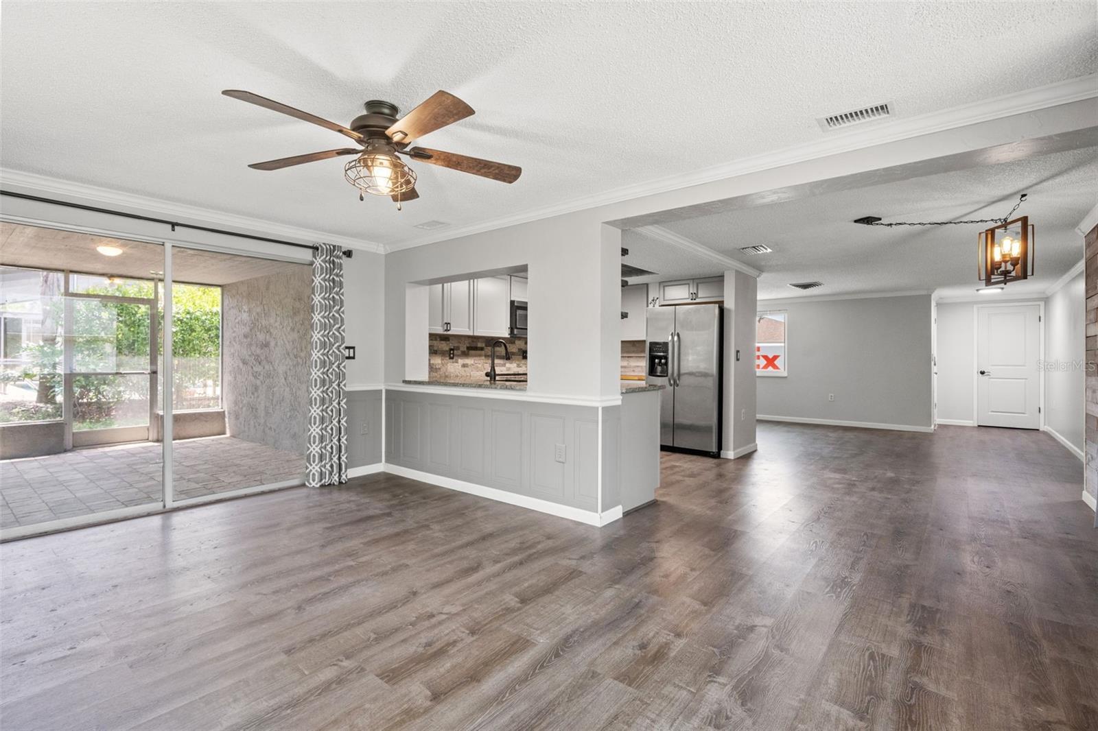 BEACON WOODS VILLAGE - Residential