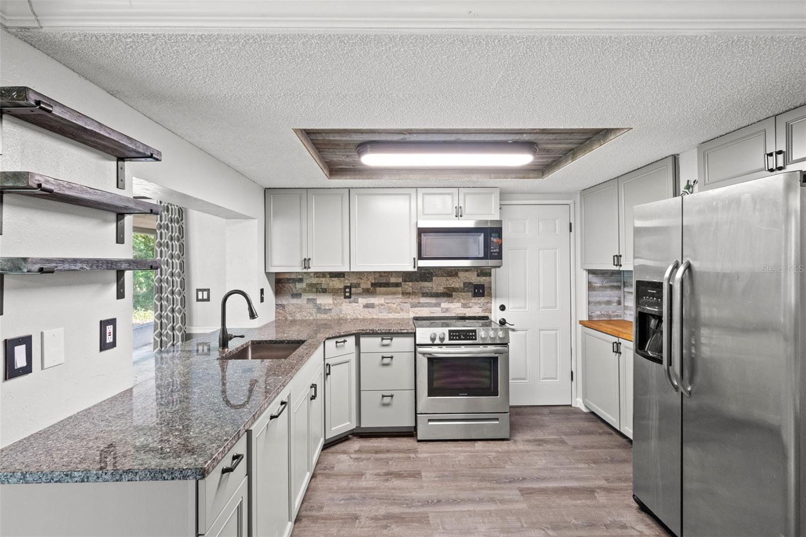 BEACON WOODS VILLAGE - Residential