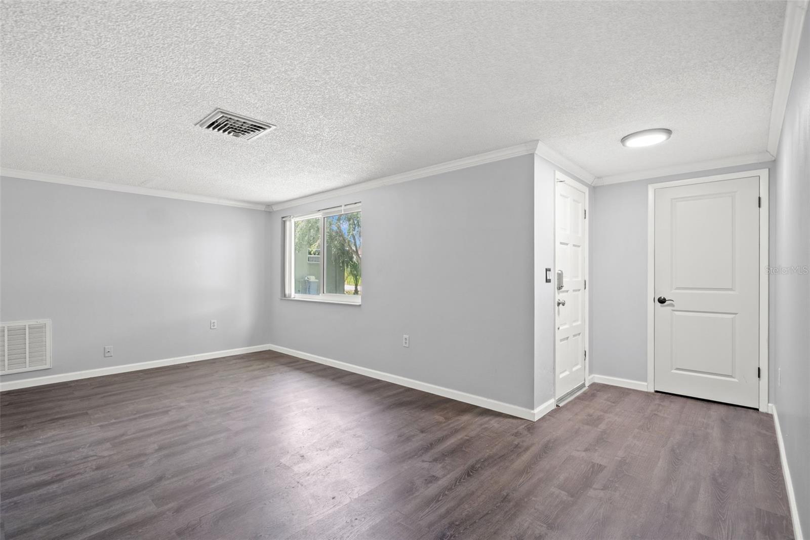 BEACON WOODS VILLAGE - Residential