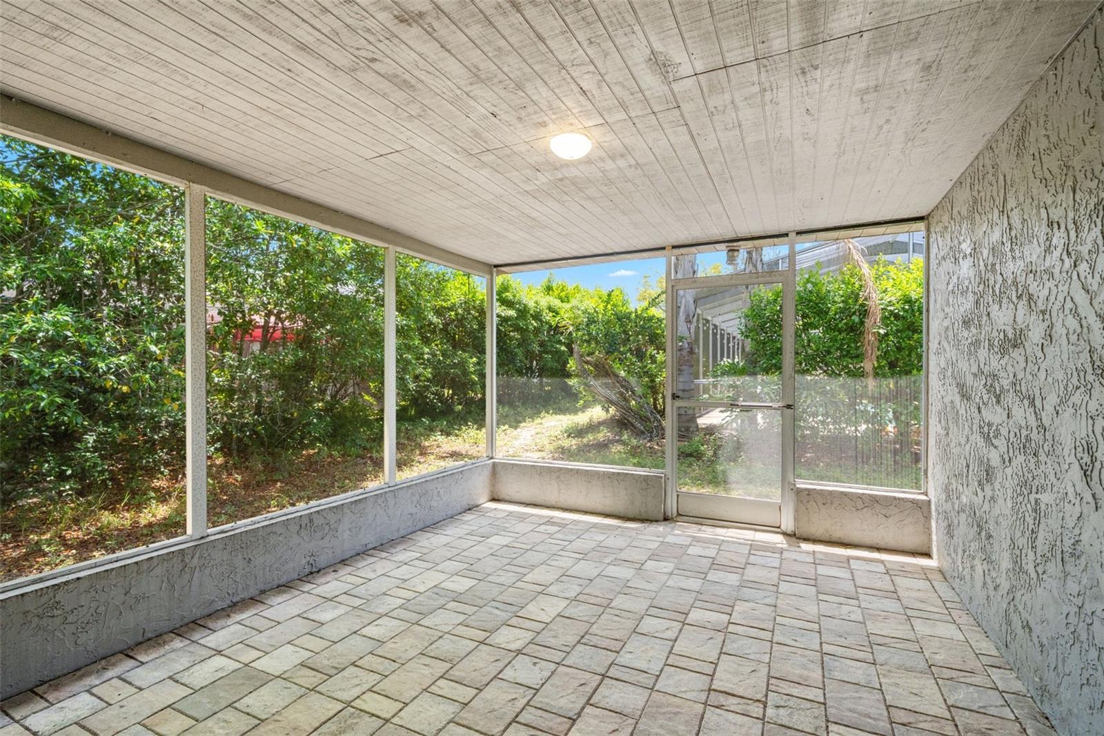 BEACON WOODS VILLAGE - Residential