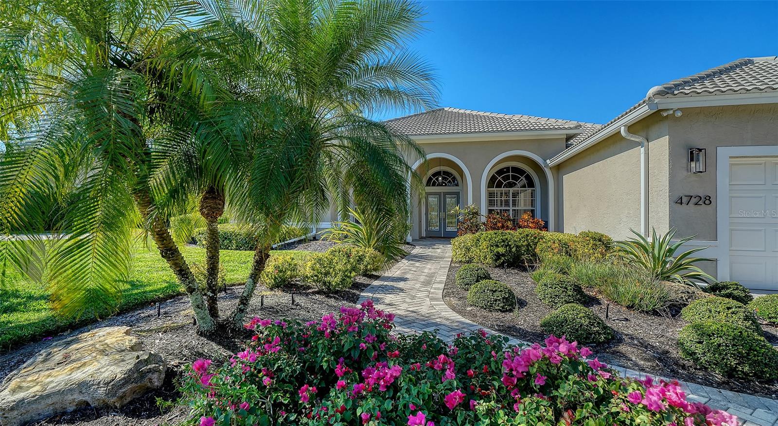 4728 WHITE TAIL LANE