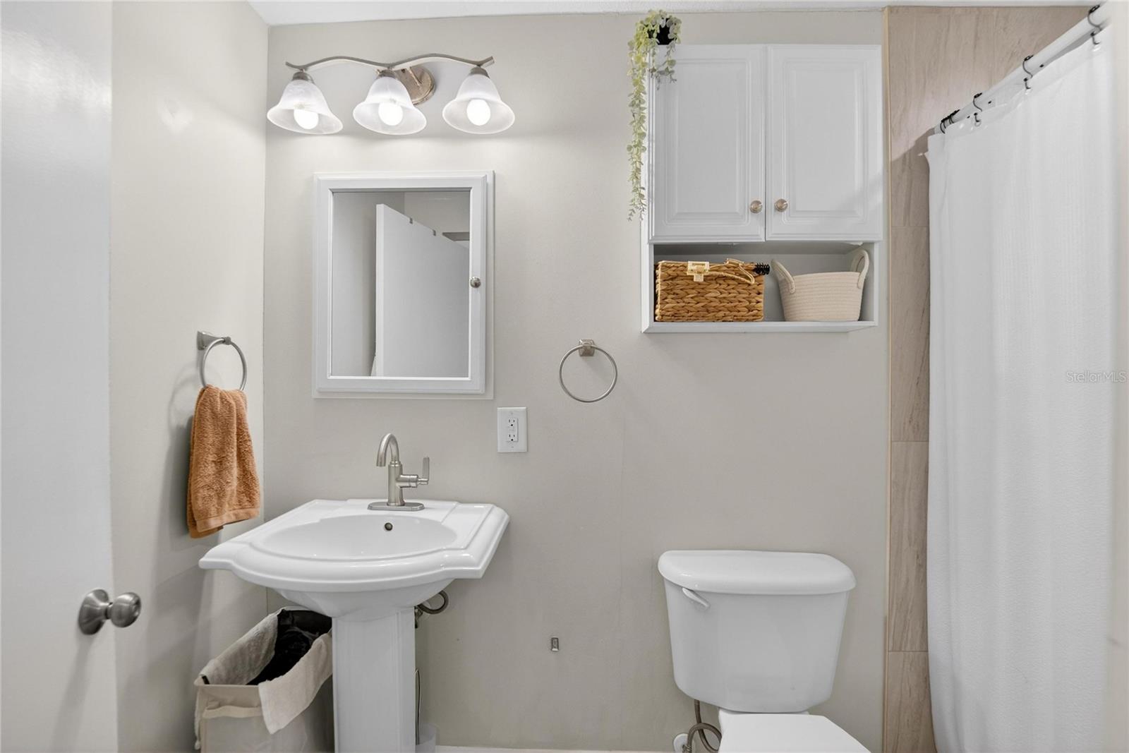 WESTGATE MANOR 1ST ADD BLK 3, LOT 21 - Residential