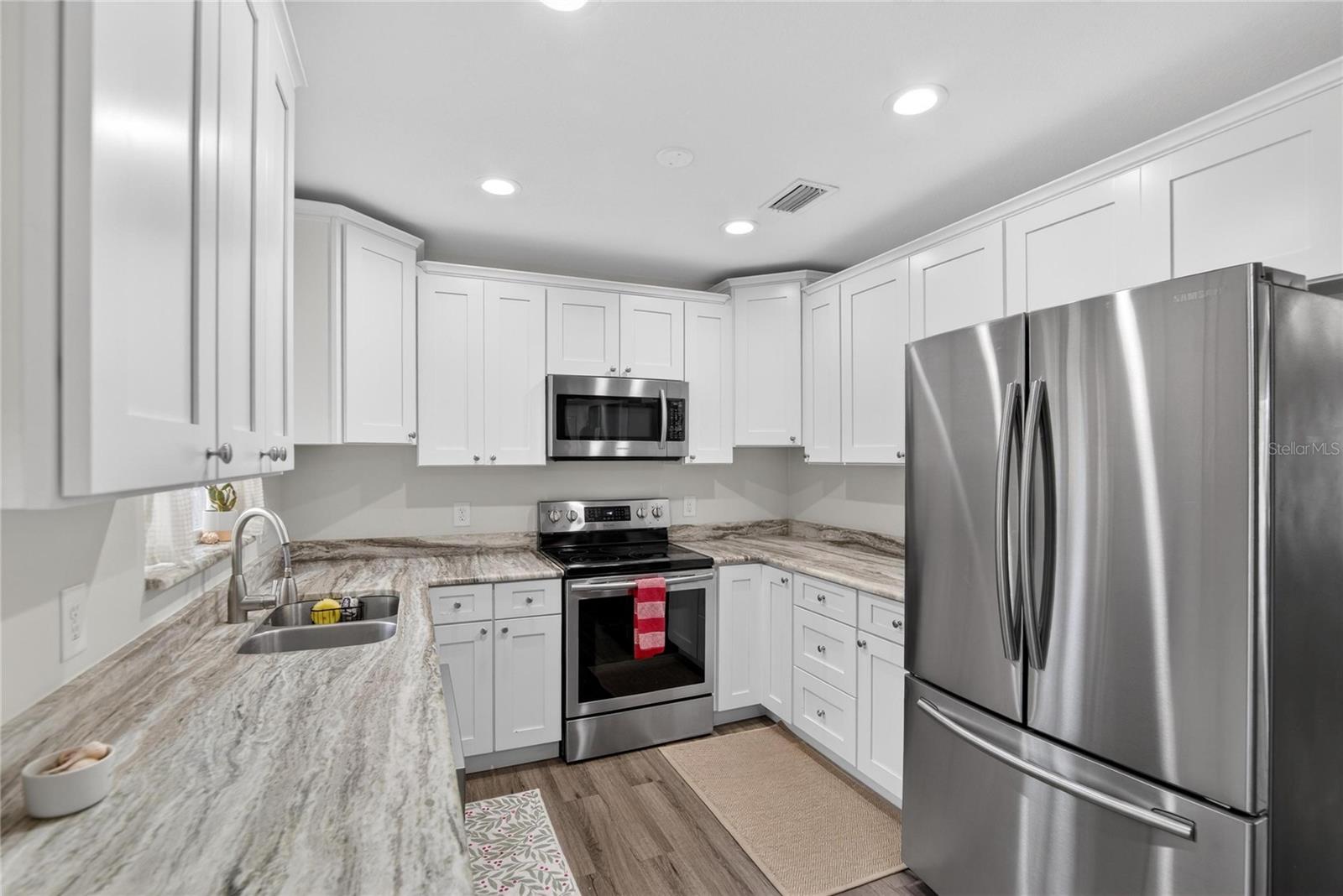 WESTGATE MANOR 1ST ADD BLK 3, LOT 21 - Residential