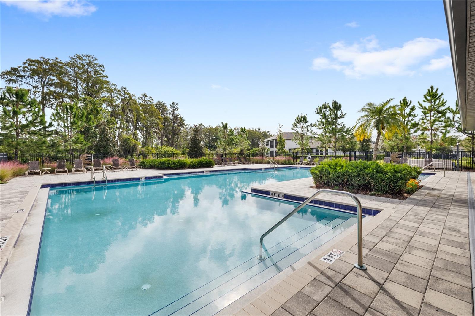 ENCORE/OVATION PH 4B - Residential