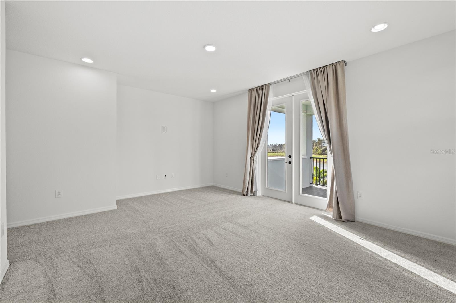 ENCORE/OVATION PH 4B - Residential