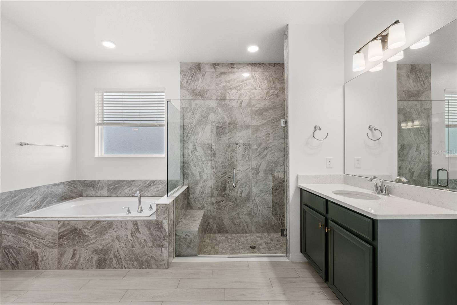 ENCORE/OVATION PH 4B - Residential