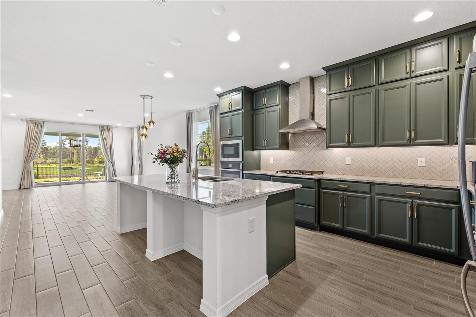 ENCORE/OVATION PH 4B - Residential