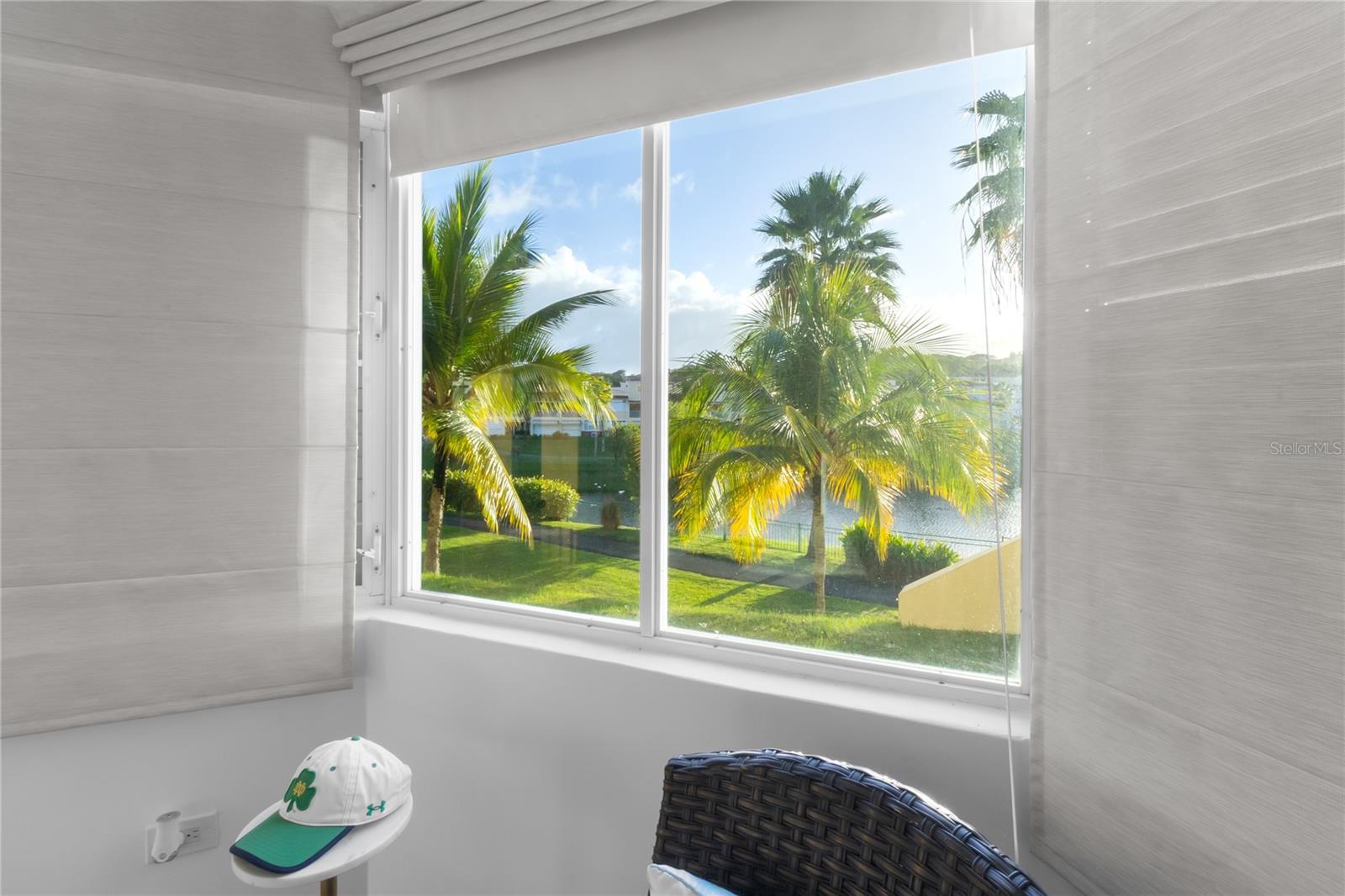 HARBOUR LAKES - Residential