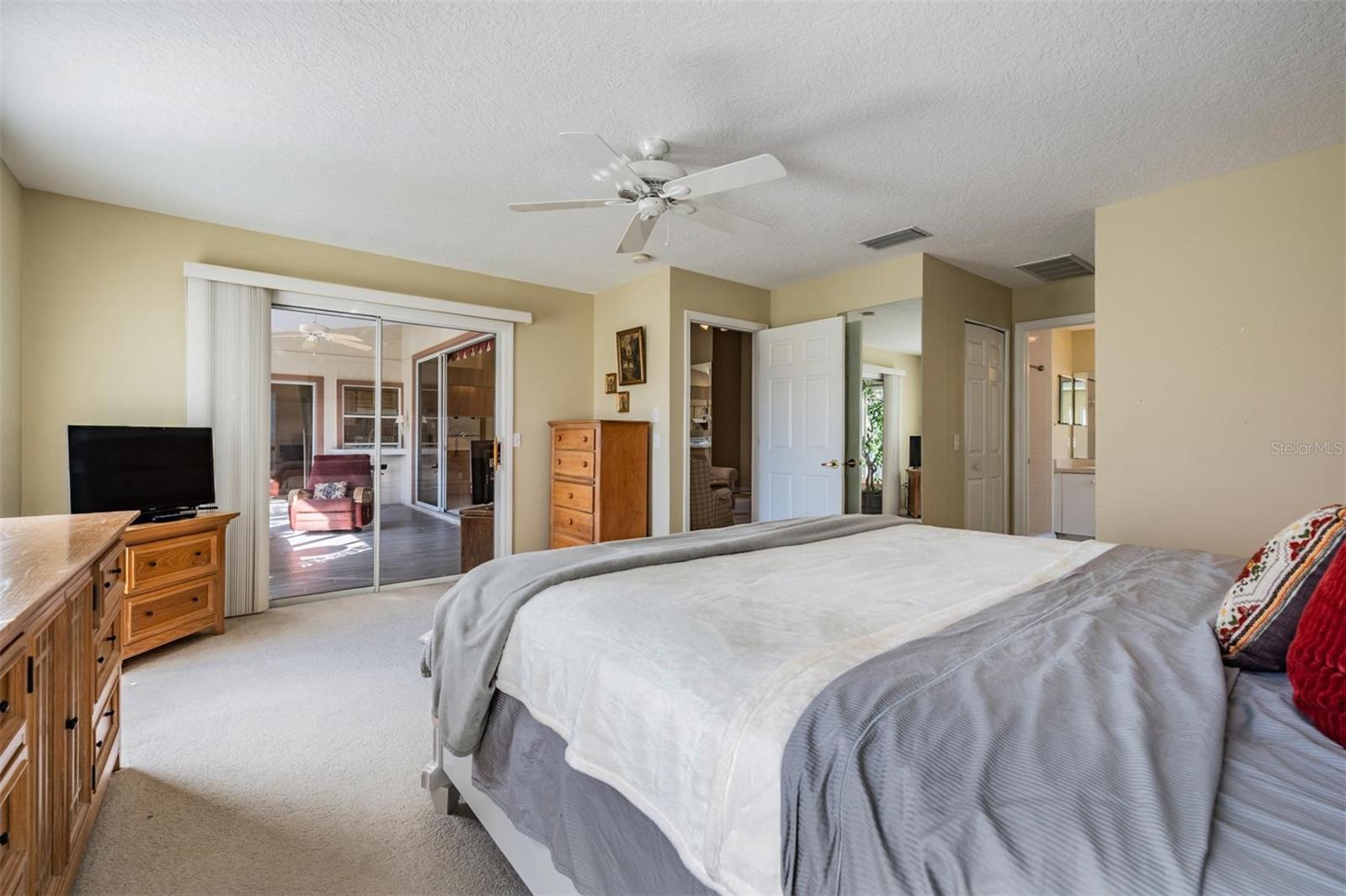 HERITAGE SPGS VILLAGE 04 - Residential