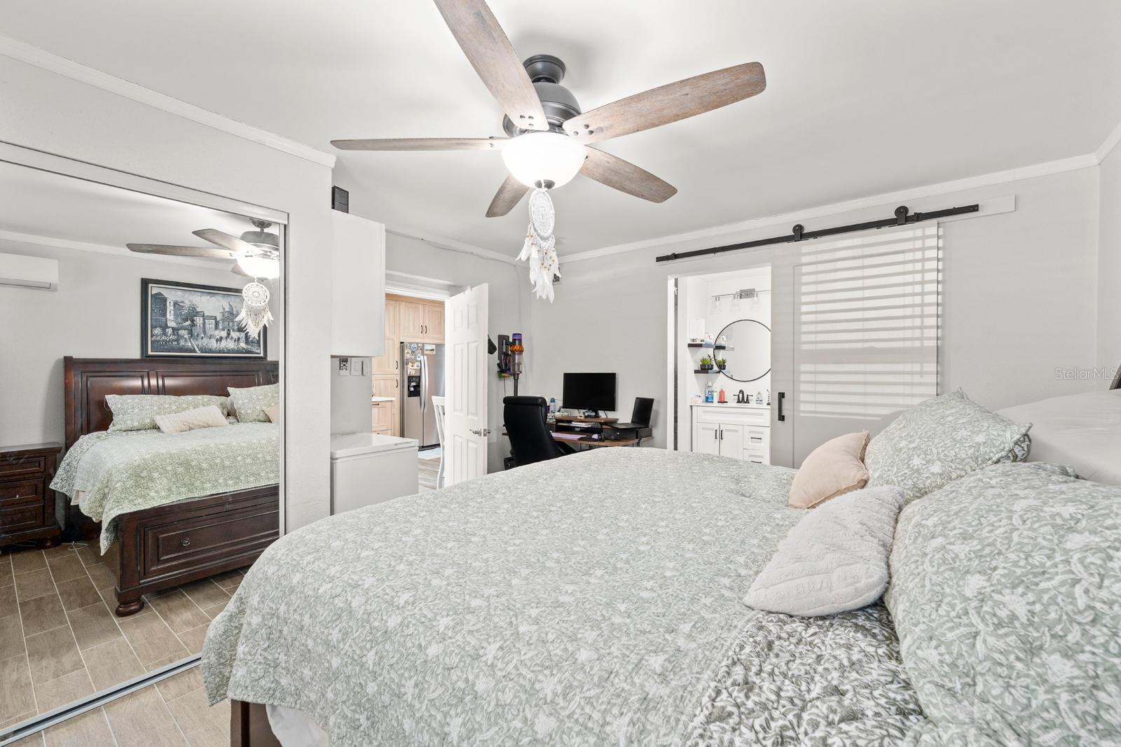 GEORGIAN TERRACE - Residential