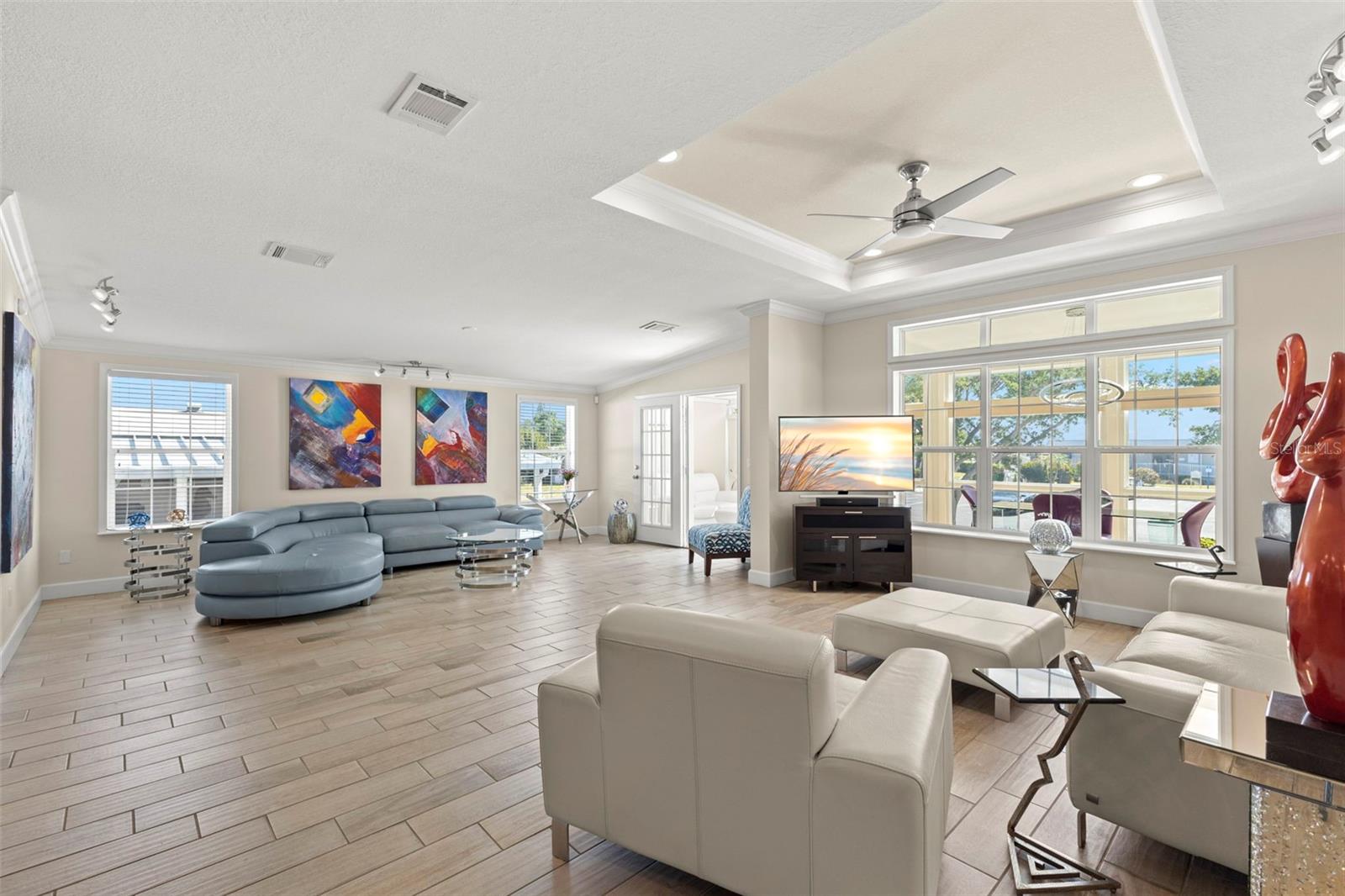 MOBEL AMERICANA MOBILE HOME PARK UNREC - Residential