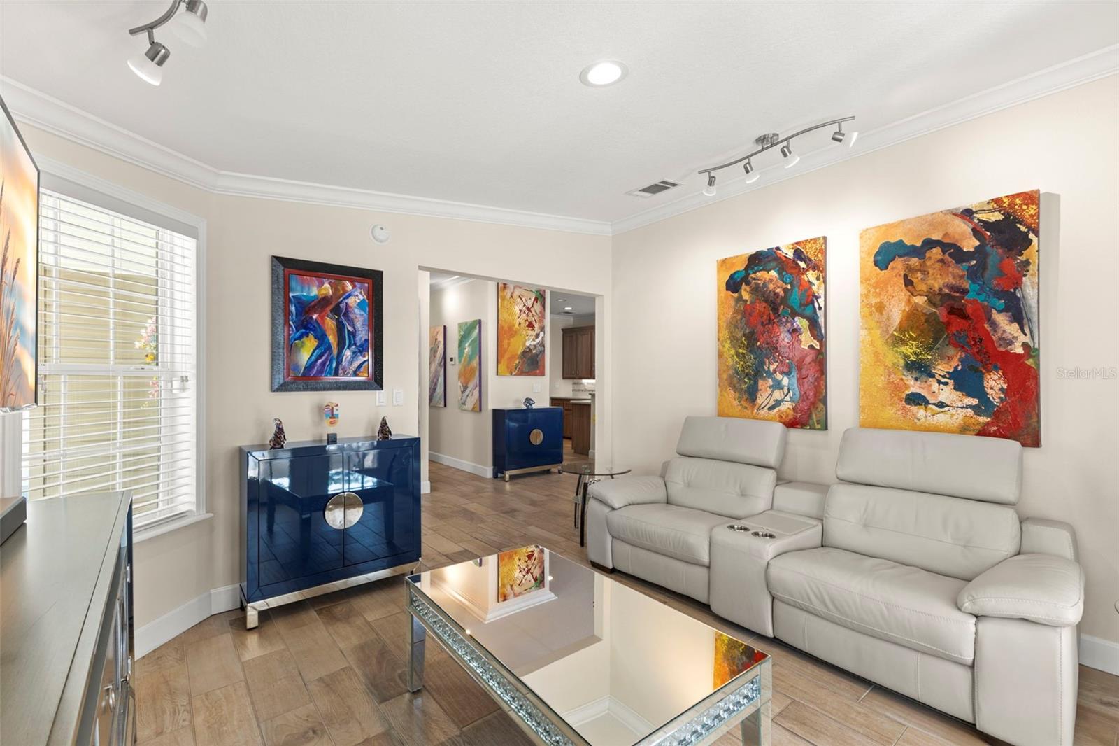 MOBEL AMERICANA MOBILE HOME PARK UNREC - Residential