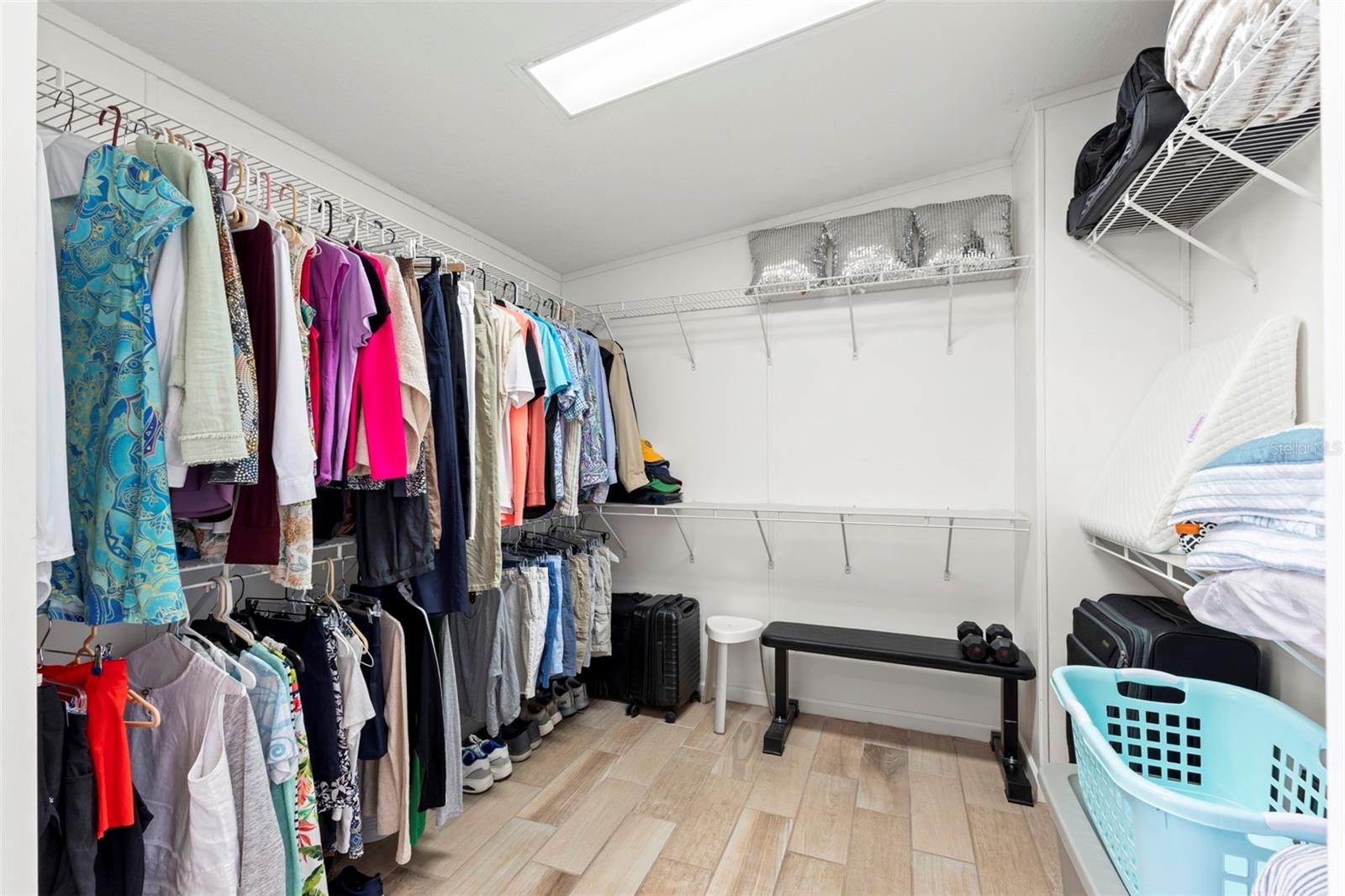 MOBEL AMERICANA MOBILE HOME PARK UNREC - Residential