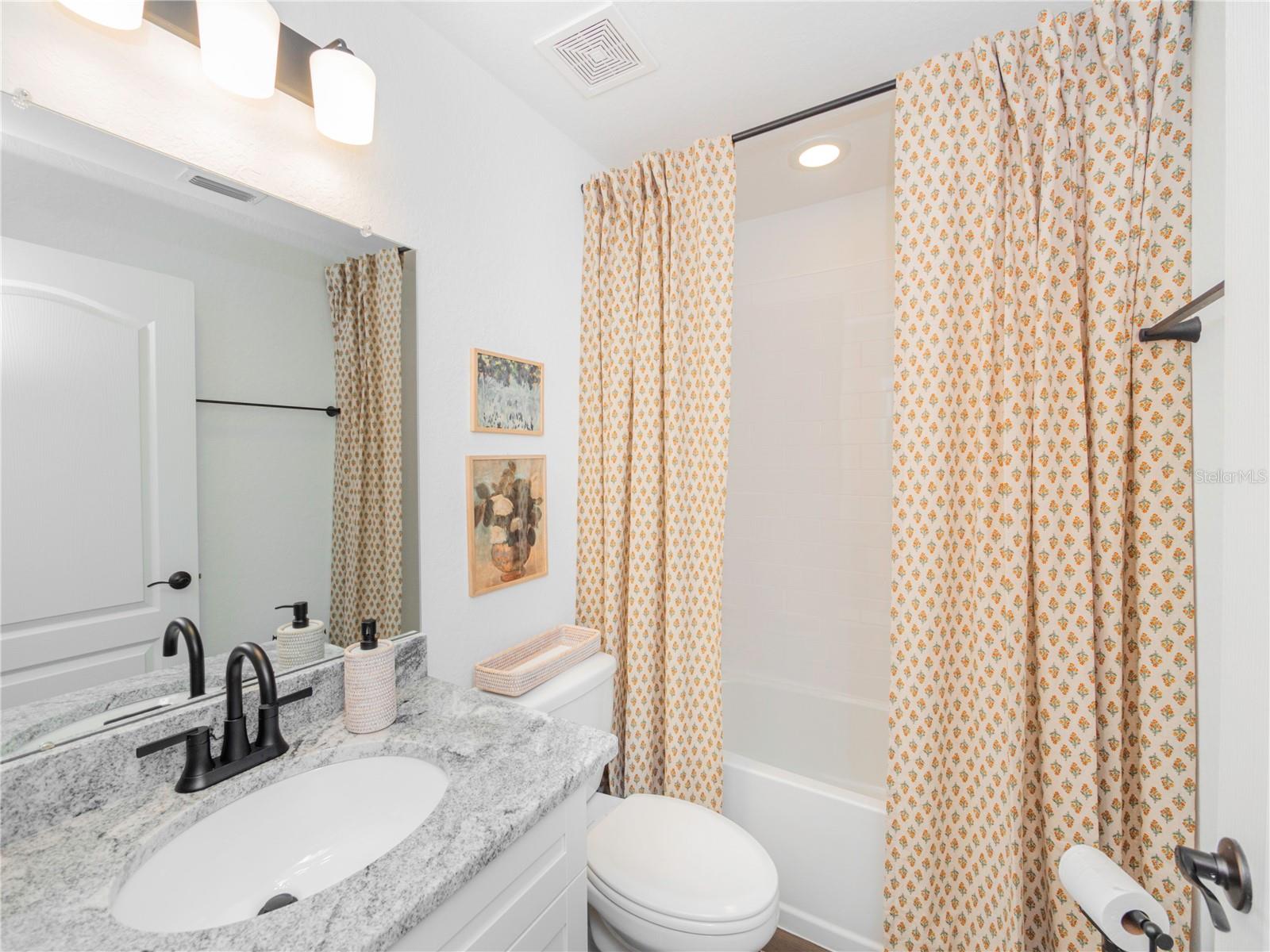 THOMPSON PRESERVE - Residential