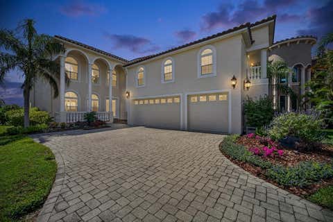 Photo of 6203 Marbella Boulevard, Apollo Beach, FL 33572 (MLS # TB8533043)