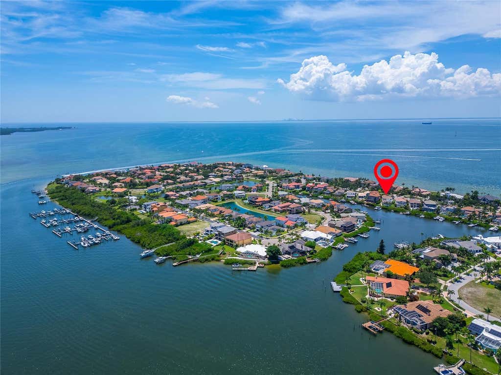 Photo of 6203 Marbella Boulevard, Apollo Beach, FL 33572 (MLS # TB8533043)