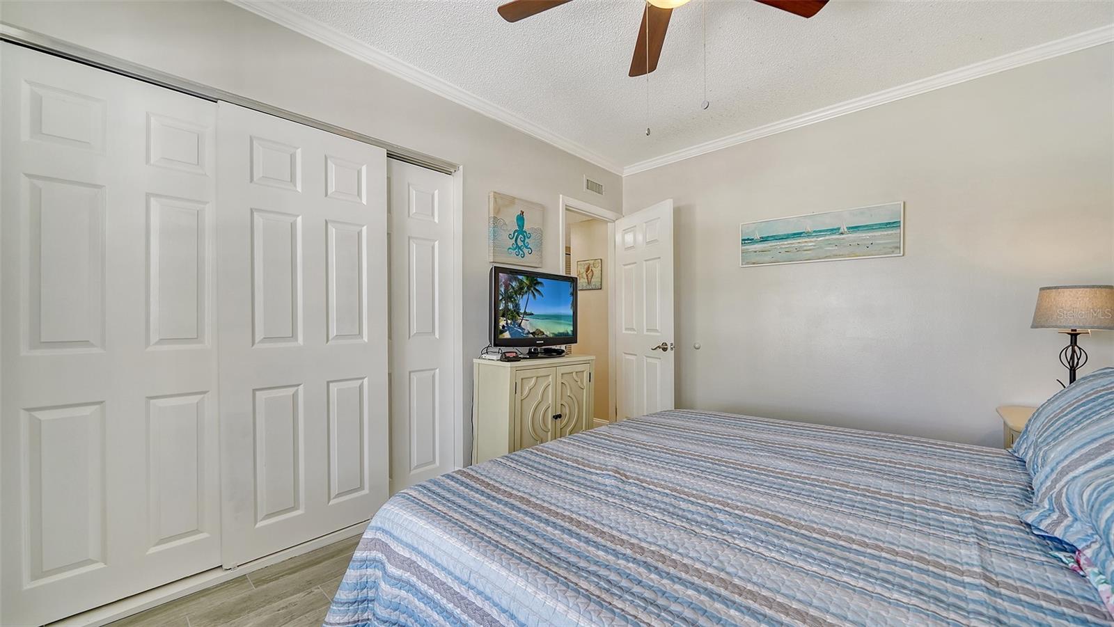 LONGBOAT HARBOUR - Residential