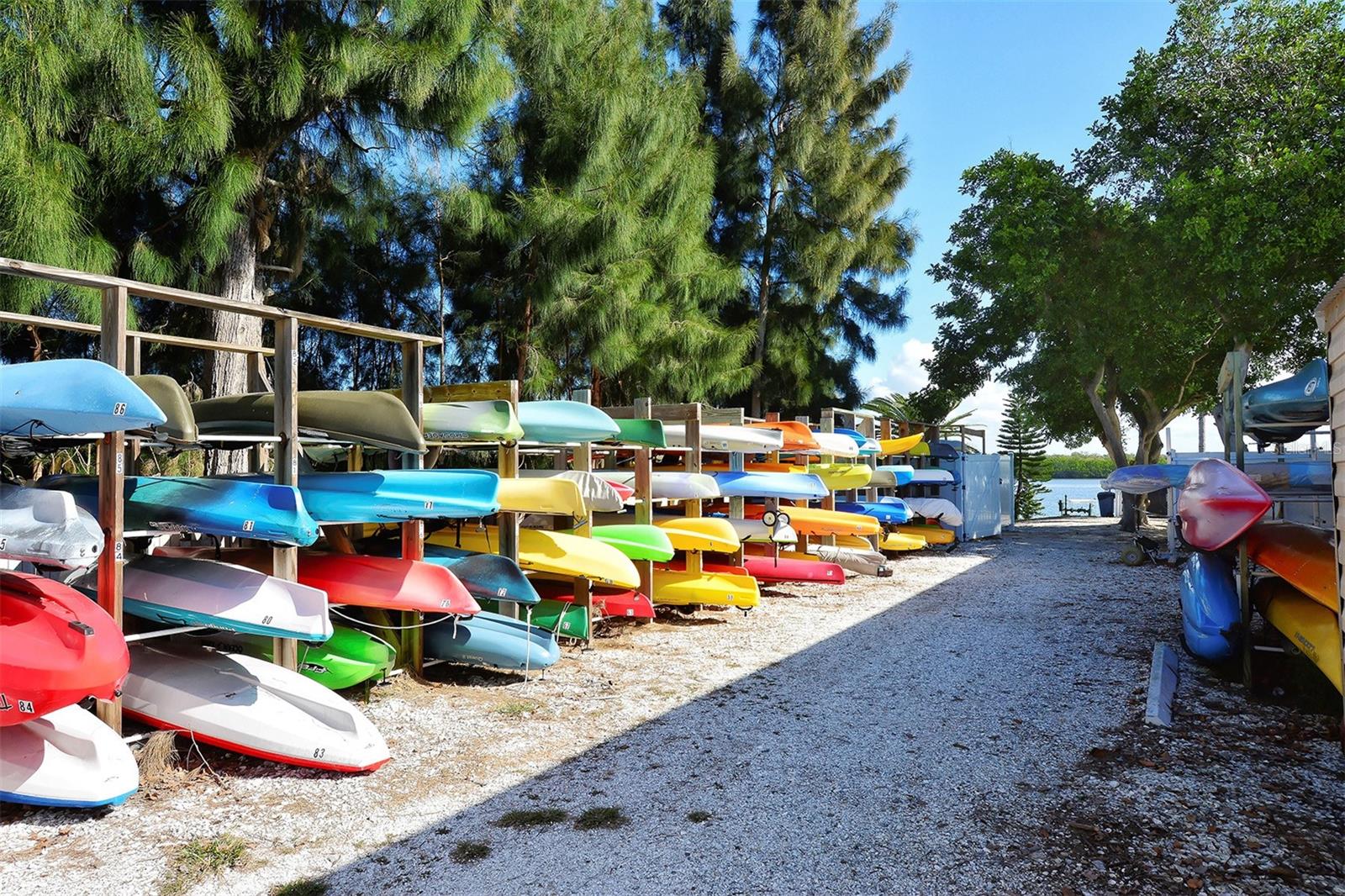 LONGBOAT HARBOUR - Residential