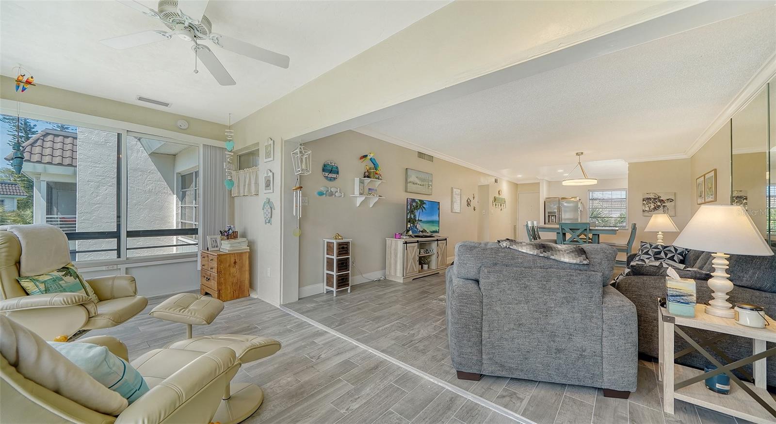 LONGBOAT HARBOUR - Residential