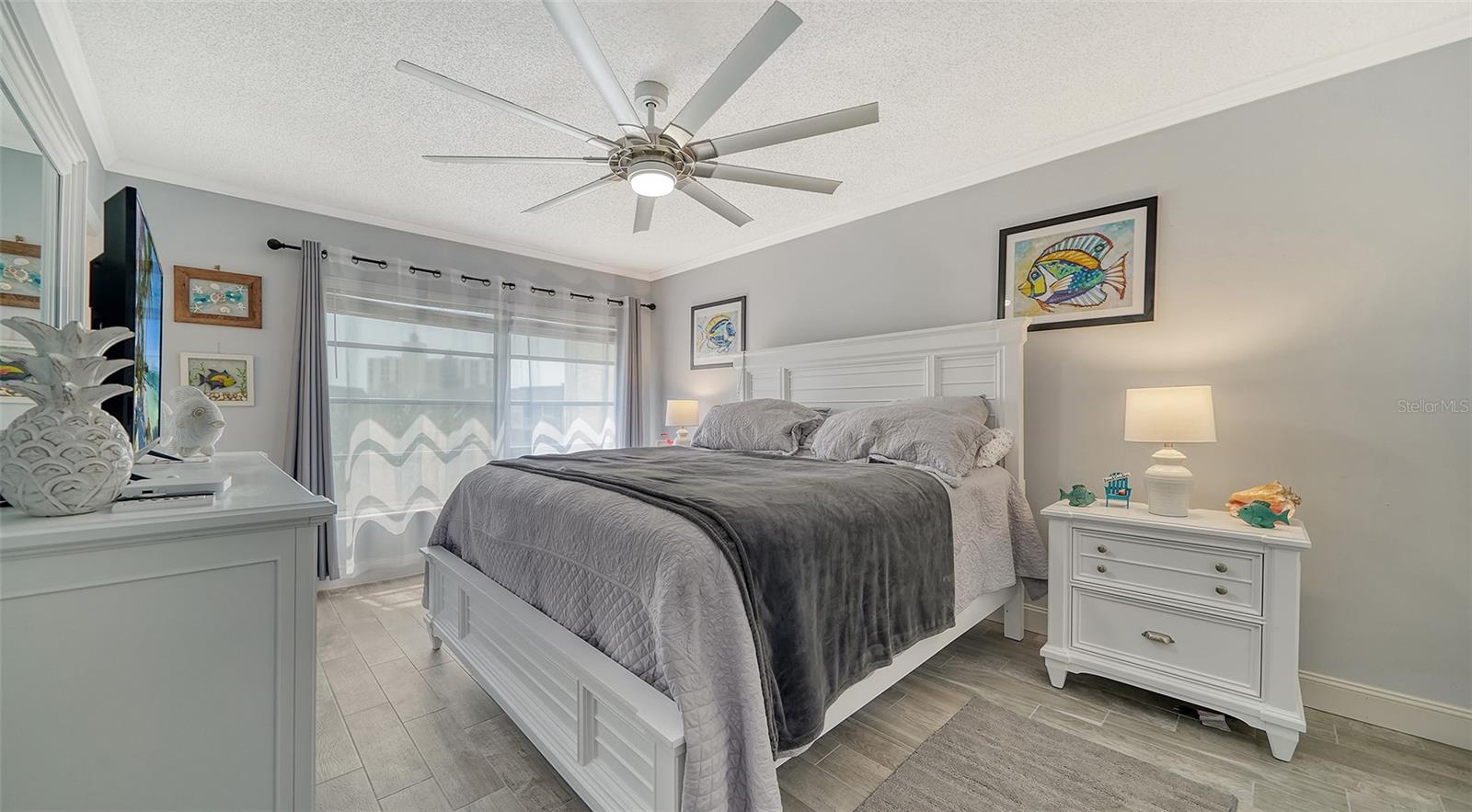 LONGBOAT HARBOUR - Residential