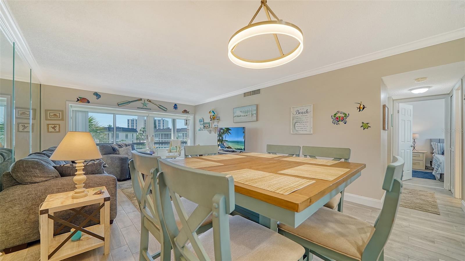LONGBOAT HARBOUR - Residential