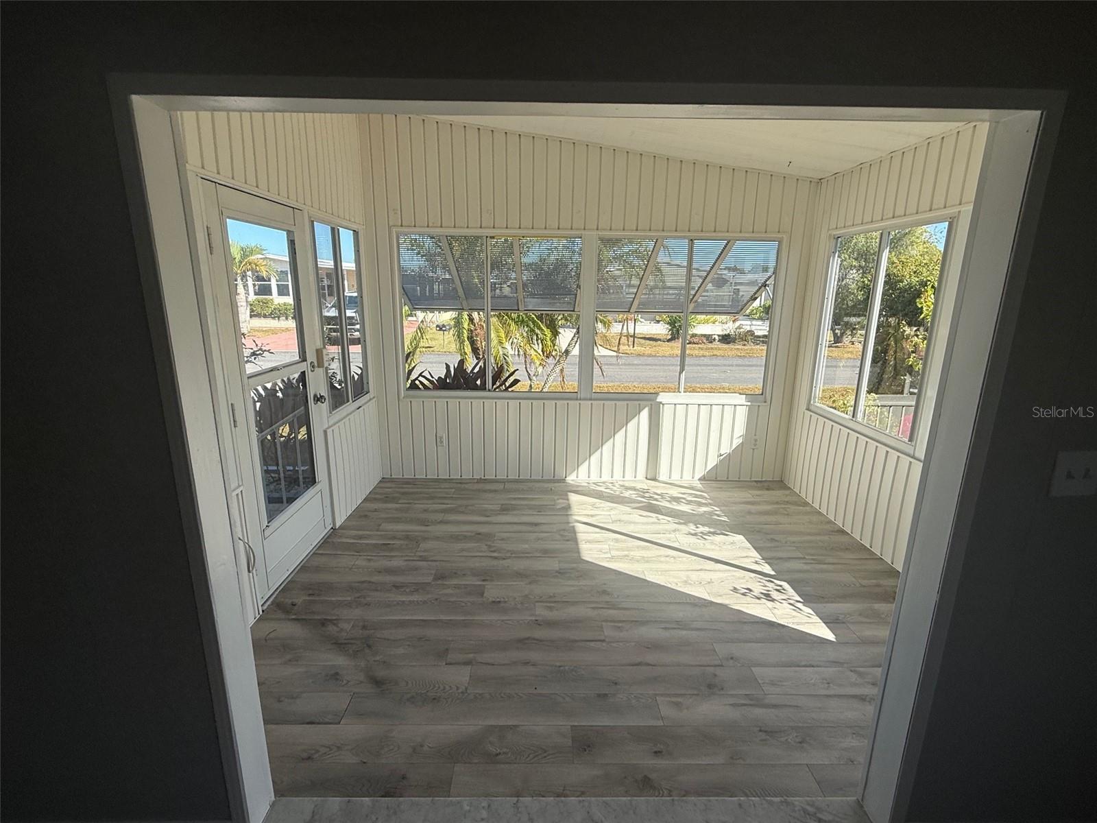 LA CASA MHP CO-OP - Residential