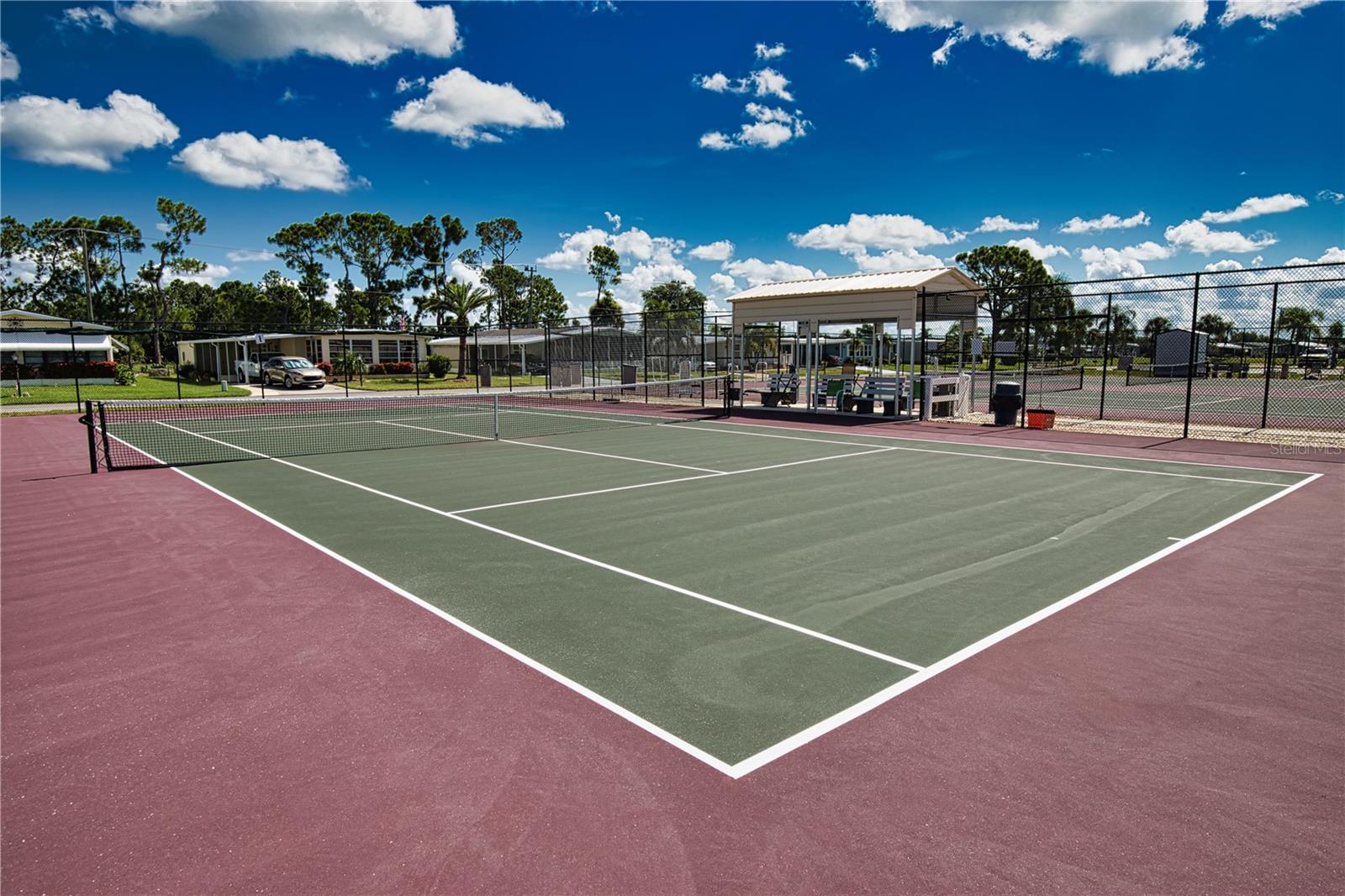 LA CASA MHP CO-OP - Residential