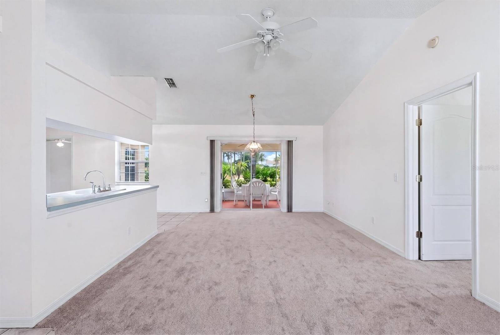 1720 COUNTRY MEADOWS DRIVE, SARASOTA, FL, 34235 2 1720 COUNTRY MEADOWS DRIVE