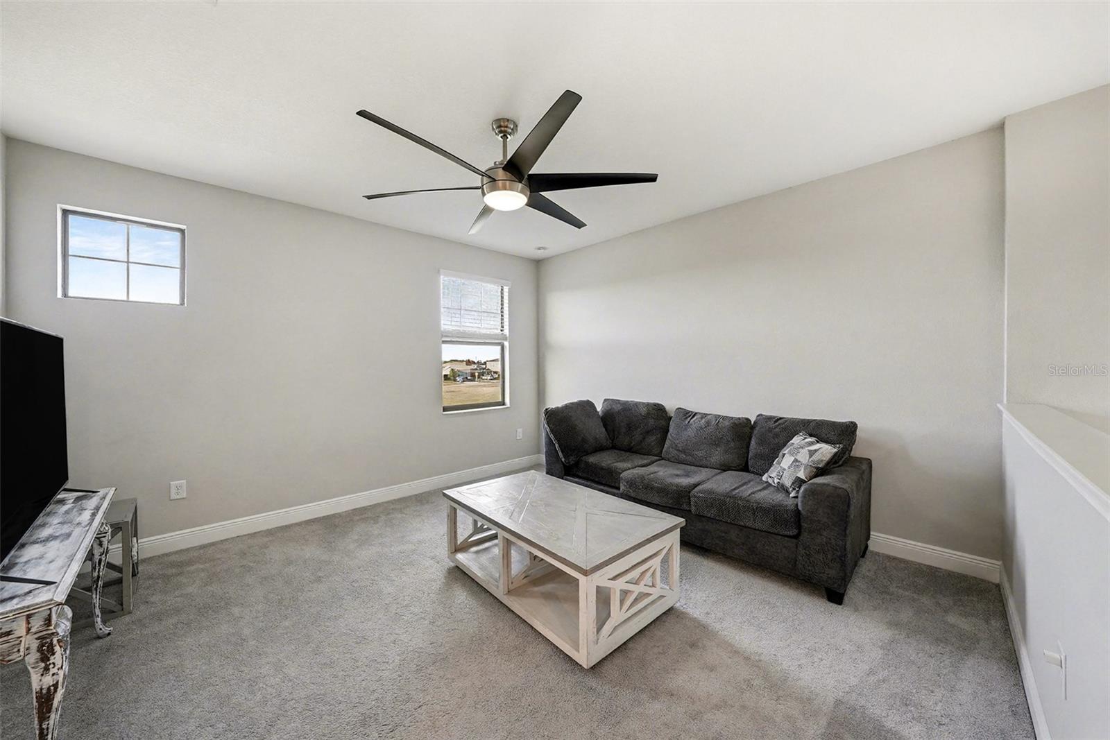 LAKESIDE PH 6 - Residential