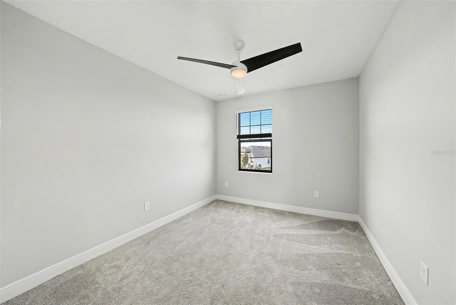 LAKESIDE PH 6 - Residential