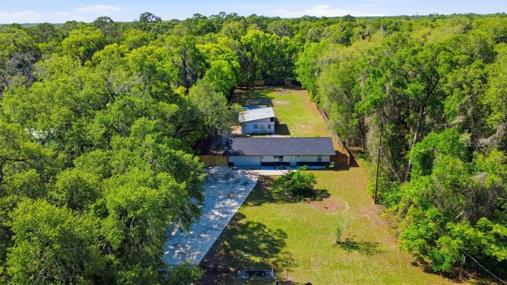 Photo of 550 E Minnesota Avenue, Orange City, FL 32763 (MLS # O6399549)