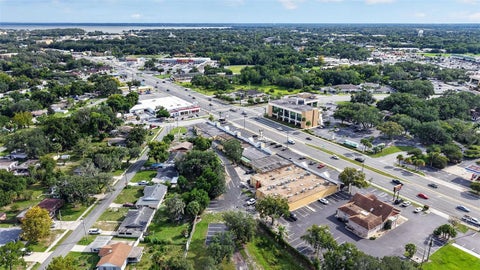 Tiny photo for 1326 W North Boulevard #1, Leesburg, FL 34748 (MLS # G5118431)