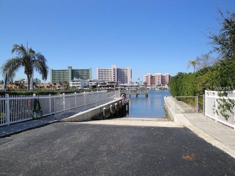 A home in LARGO