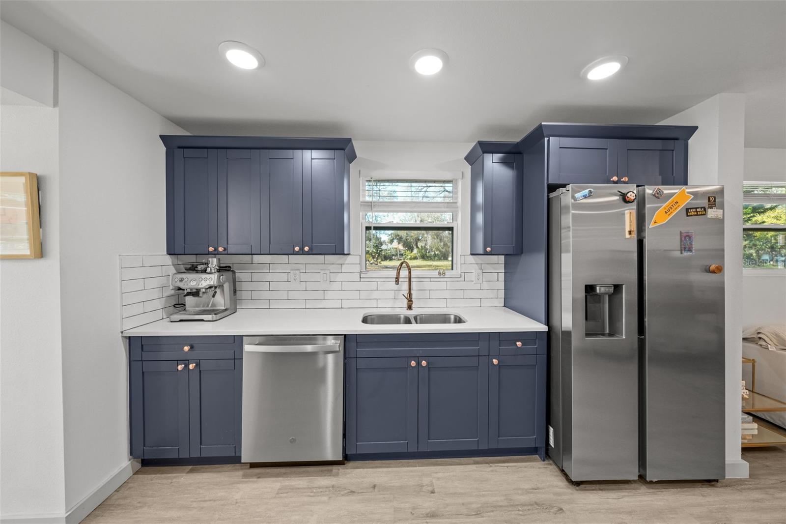 RIVERBEND MANOR - Residential