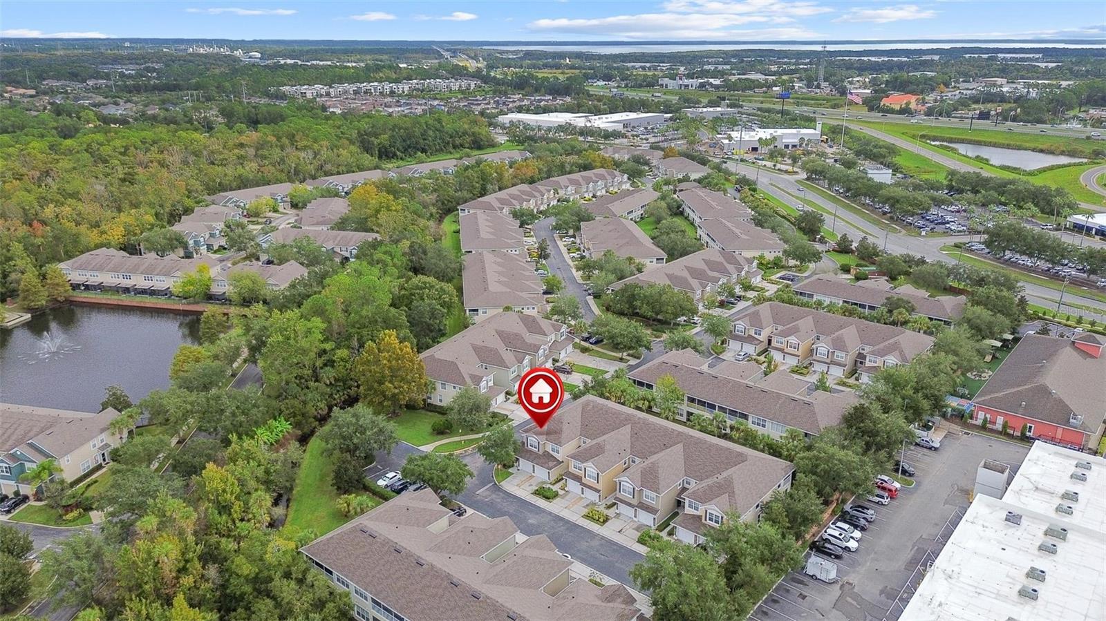 CARRIAGE HOMES AT DUNWOODY COMMONS A CONDO - Residential