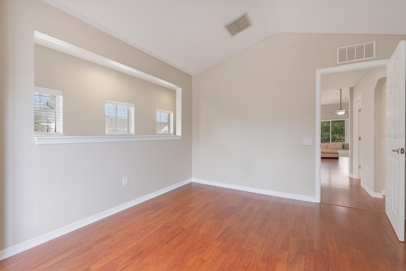 CARRIAGE HOMES AT DUNWOODY COMMONS A CONDO - Residential