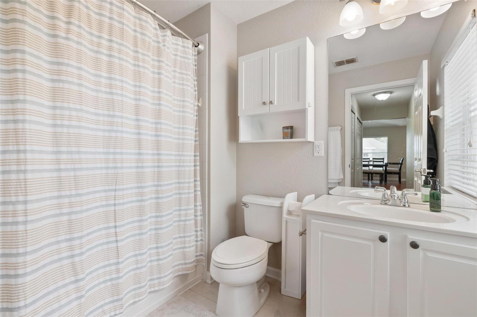 CARRIAGE HOMES AT DUNWOODY COMMONS A CONDO - Residential