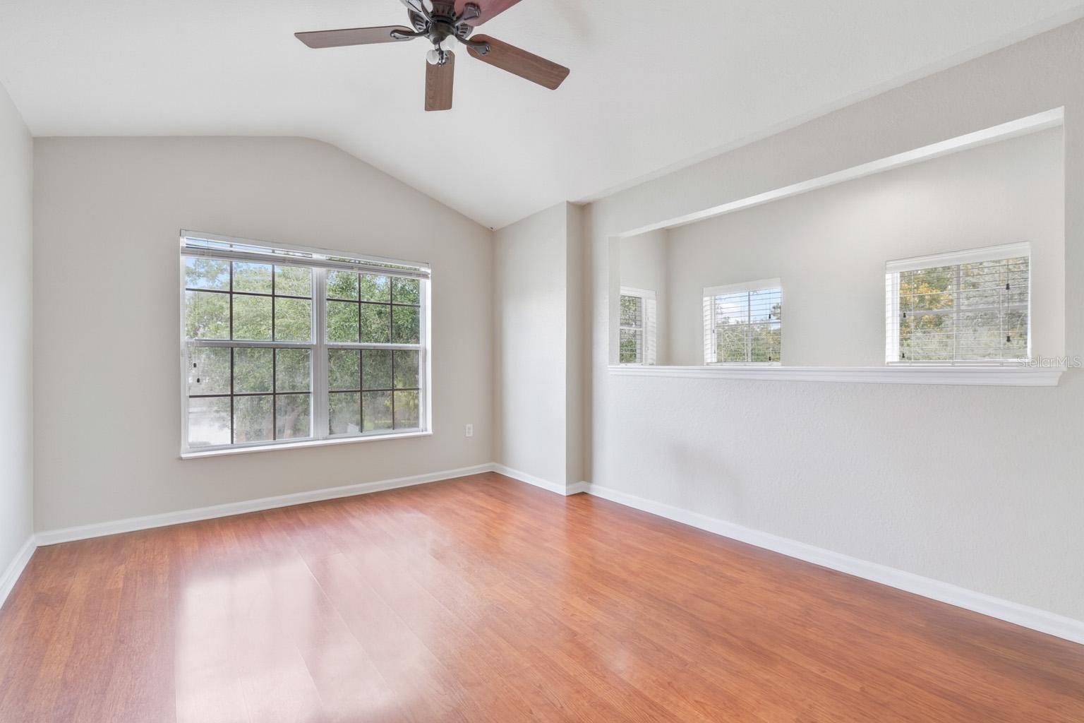 CARRIAGE HOMES AT DUNWOODY COMMONS A CONDO - Residential