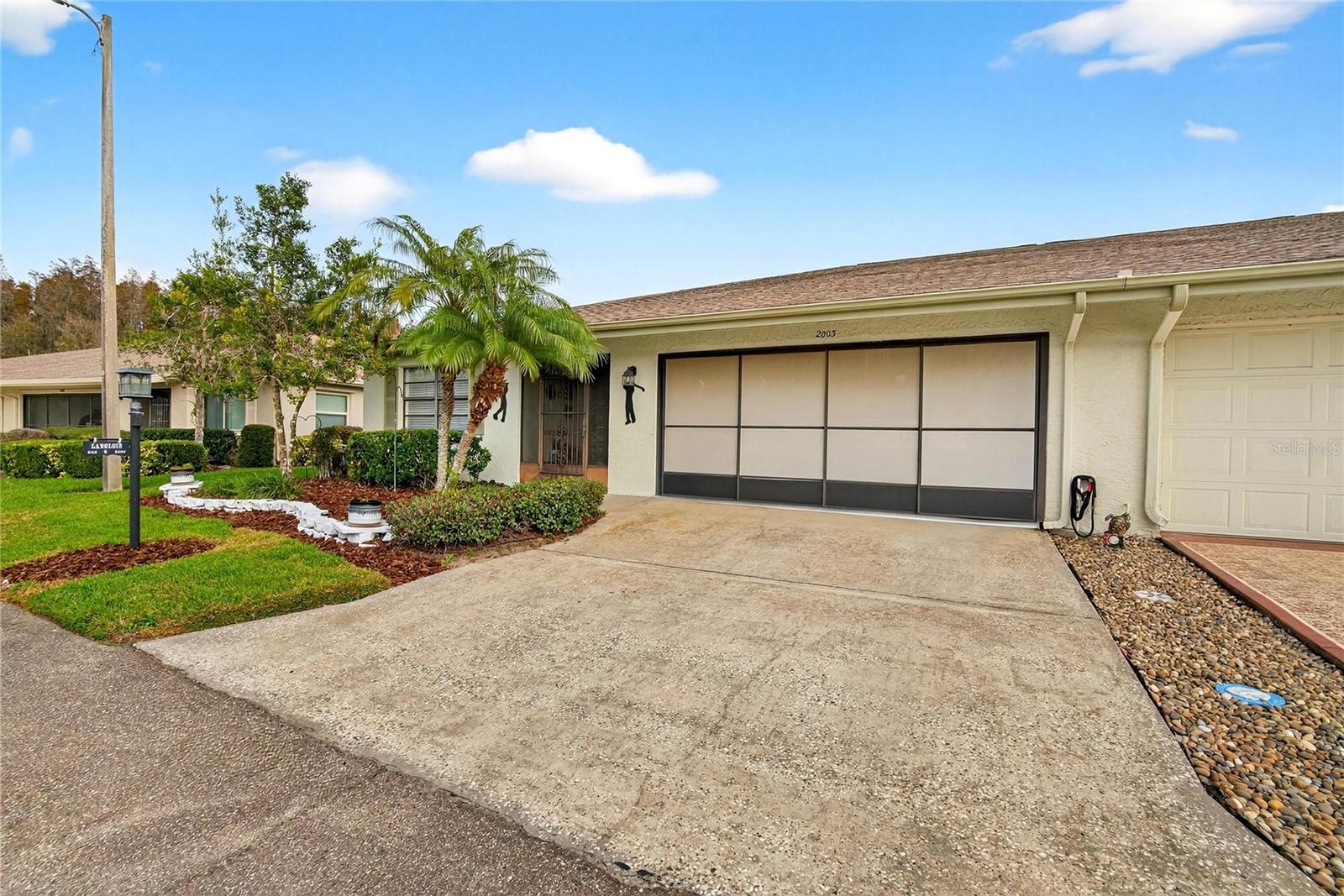 2003 HARTLEBURY WAY 432